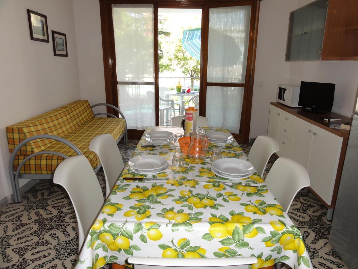Giuliana - Appartamenti Bibione Zimmer foto