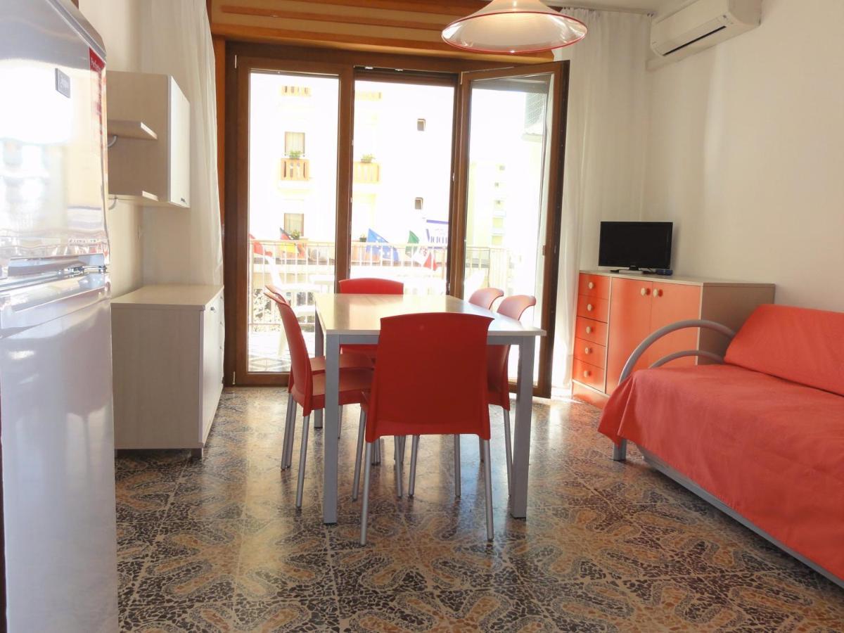 Giuliana - Appartamenti Bibione Zimmer foto