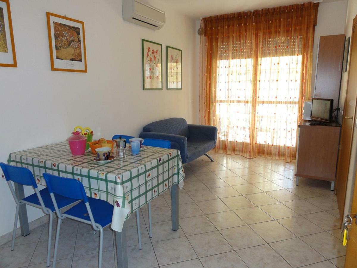 Giuliana - Appartamenti Bibione Zimmer foto